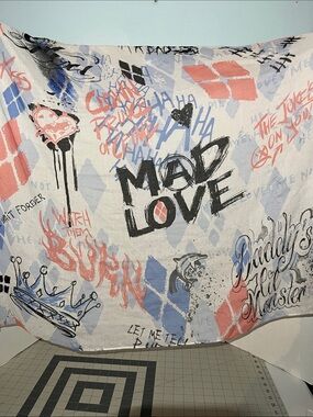 Mad Love Graphic Harley Quinn scarf